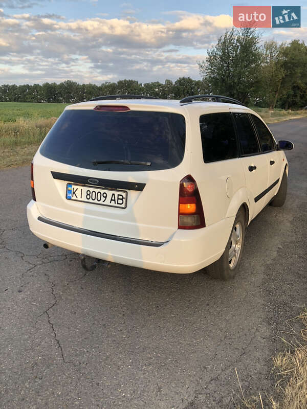 Универсал Ford Focus 2003 в Корсуне-Шевченковском фото 12 Универсал Ford Focus 2003 в Корсуне-Шевченковском