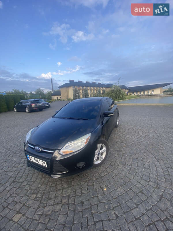Хэтчбек Ford Focus 2014 в Львове