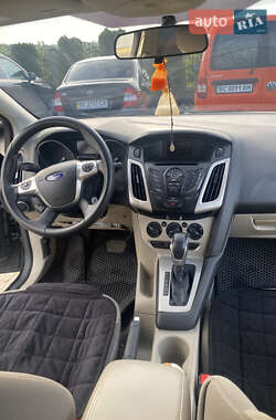 Хэтчбек Ford Focus 2014 в 