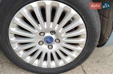 Универсал Ford Focus 2009 в 