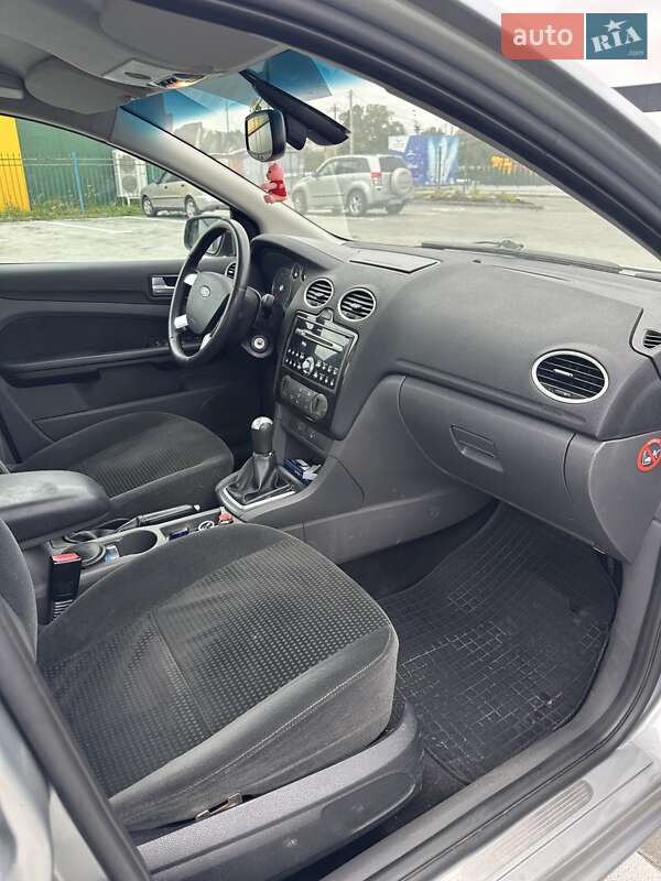 Седан Ford Focus 2005 в Шептицькому фото 16 Седан Ford Focus 2005 в Шептицькому