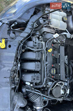 Хетчбек Ford Focus 2014 в 