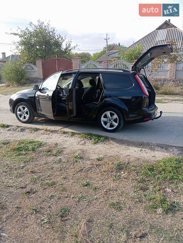 Универсал Ford Focus 2008 в Вознесенске