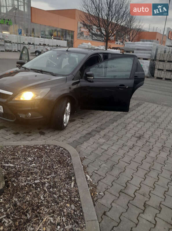 Универсал Ford Focus 2010 в Хусте