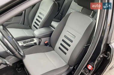 Универсал Ford Focus 2010 в 