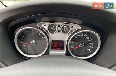 Универсал Ford Focus 2010 в 
