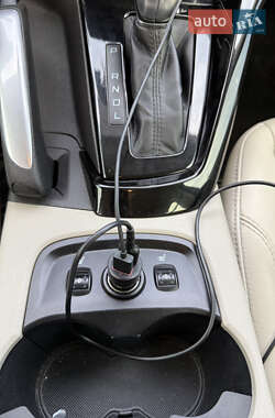 Хэтчбек Ford Focus 2013 в 