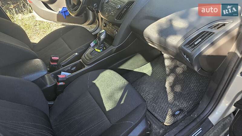 Седан Ford Focus 2015 в Бершади