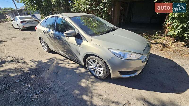 Седан Ford Focus 2015 в Бершади