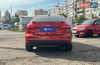 Седан Ford Focus 2018 в 