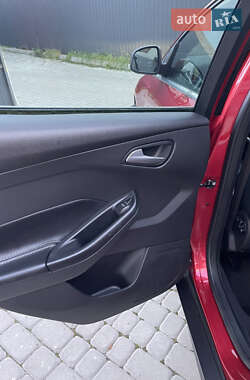 Универсал Ford Focus 2013 в 