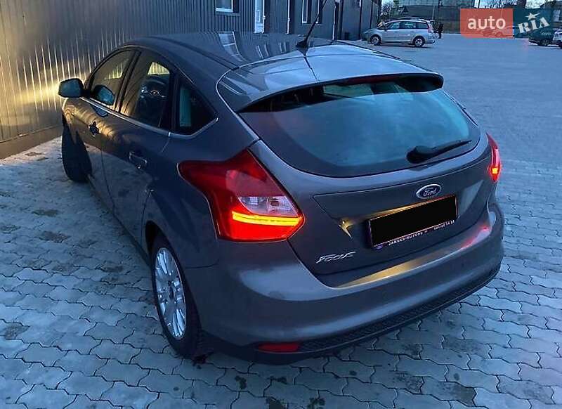 Хэтчбек Ford Focus 2011 в Львове