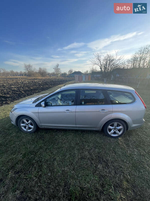 Универсал Ford Focus 2009 в Черновцах