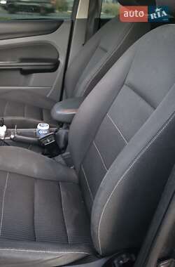 Универсал Ford Focus 2009 в 