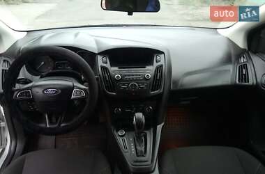 Хэтчбек Ford Focus 2017 в 