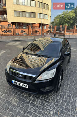 Седан Ford Focus 2008 в 