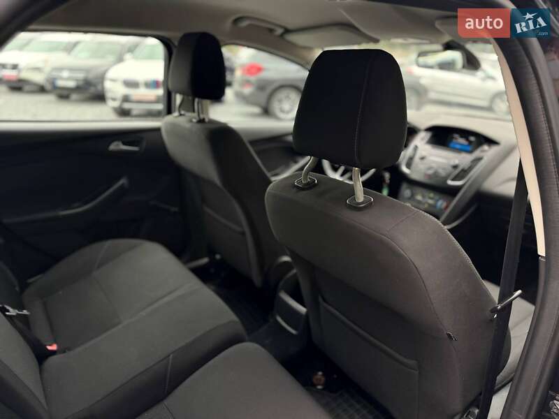 Универсал Ford Focus 2015 в Ровно