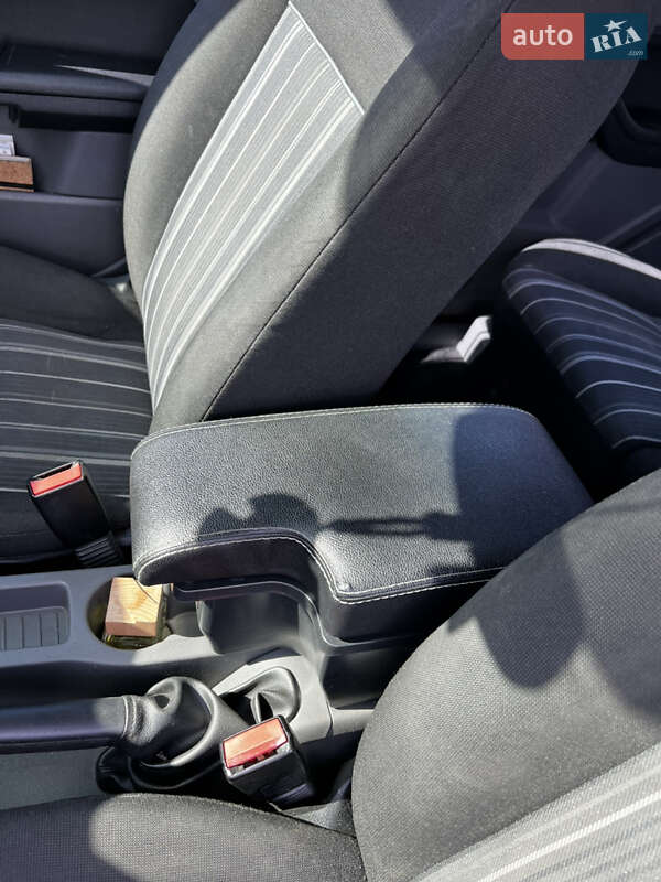 Хетчбек Ford Focus 2011 в Києві