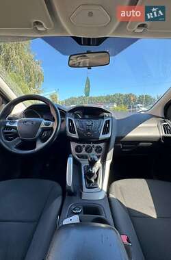 Универсал Ford Focus 2012 в 
