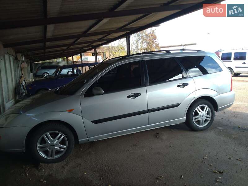 Универсал Ford Focus 2001 в Сумах