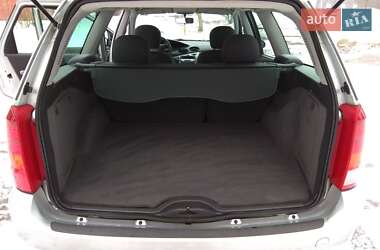 Універсал Ford Focus 2001 в 