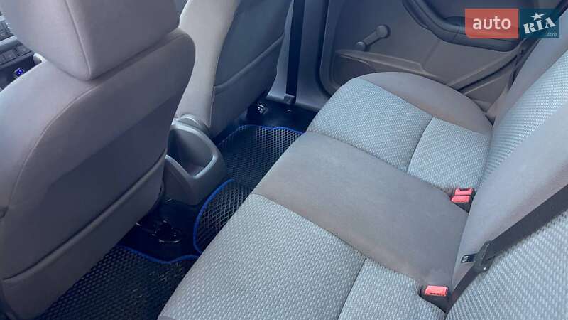 Универсал Ford Focus 2006 в Житомире фото 50 Универсал Ford Focus 2006 в Житомире