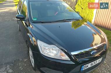 Універсал Ford Focus 2010 в 