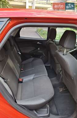 Универсал Ford Focus 2012 в 