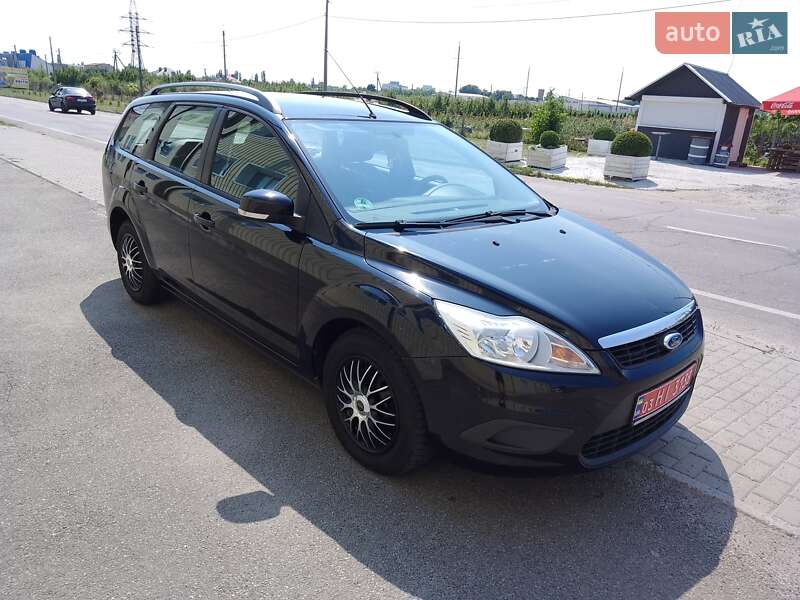 Универсал Ford Focus 2010 в 