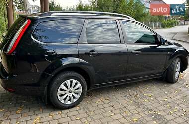 Универсал Ford Focus 2010 в 