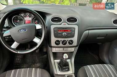 Универсал Ford Focus 2010 в 
