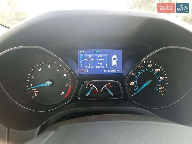 Хэтчбек Ford Focus 2014 в Новомосковске