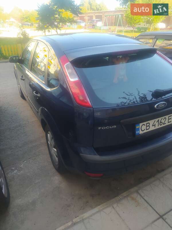 Хэтчбек Ford Focus 2006 в Чернигове