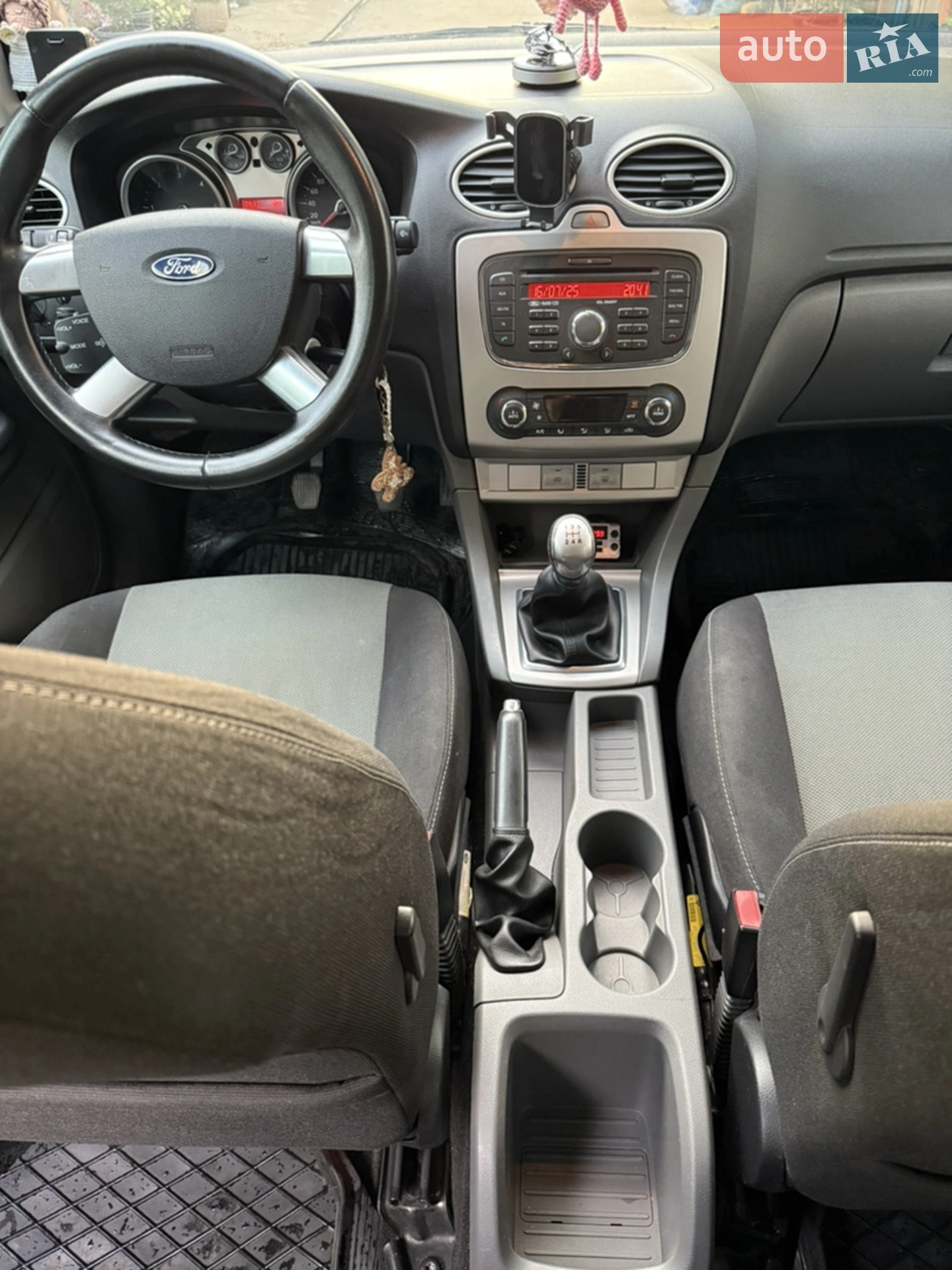 2010 Ford Focus - мініатюра 9