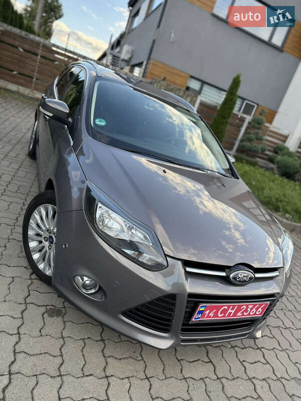 Универсал Ford Focus 2012 в 