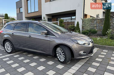 Универсал Ford Focus 2012 в 