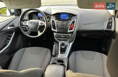 Универсал Ford Focus 2014 в 