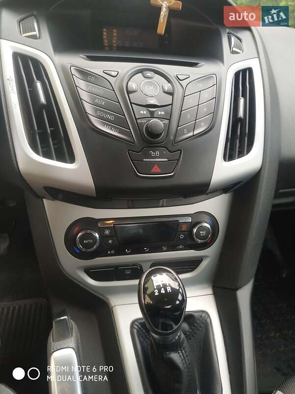 Седан Ford Focus 2012 в Ивано-Франковске