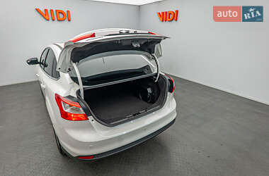 Седан Ford Focus 2014 в 
