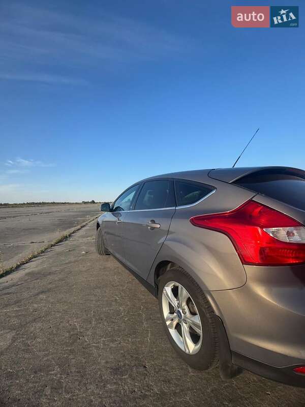 Седан Ford Focus 2011 в Ракитном фото 22 Седан Ford Focus 2011 в Ракитном