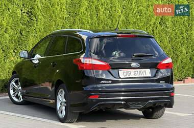 Универсал Ford Focus 2013 в 