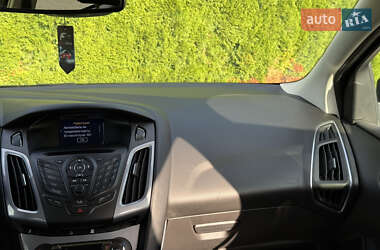 Универсал Ford Focus 2013 в 