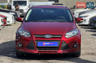 Седан Ford Focus 2014 в 