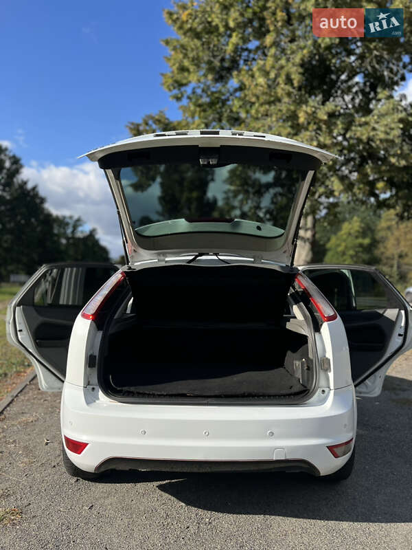 Хэтчбек Ford Focus 2010 в Белой Церкви фото 11 Хэтчбек Ford Focus 2010 в Белой Церкви