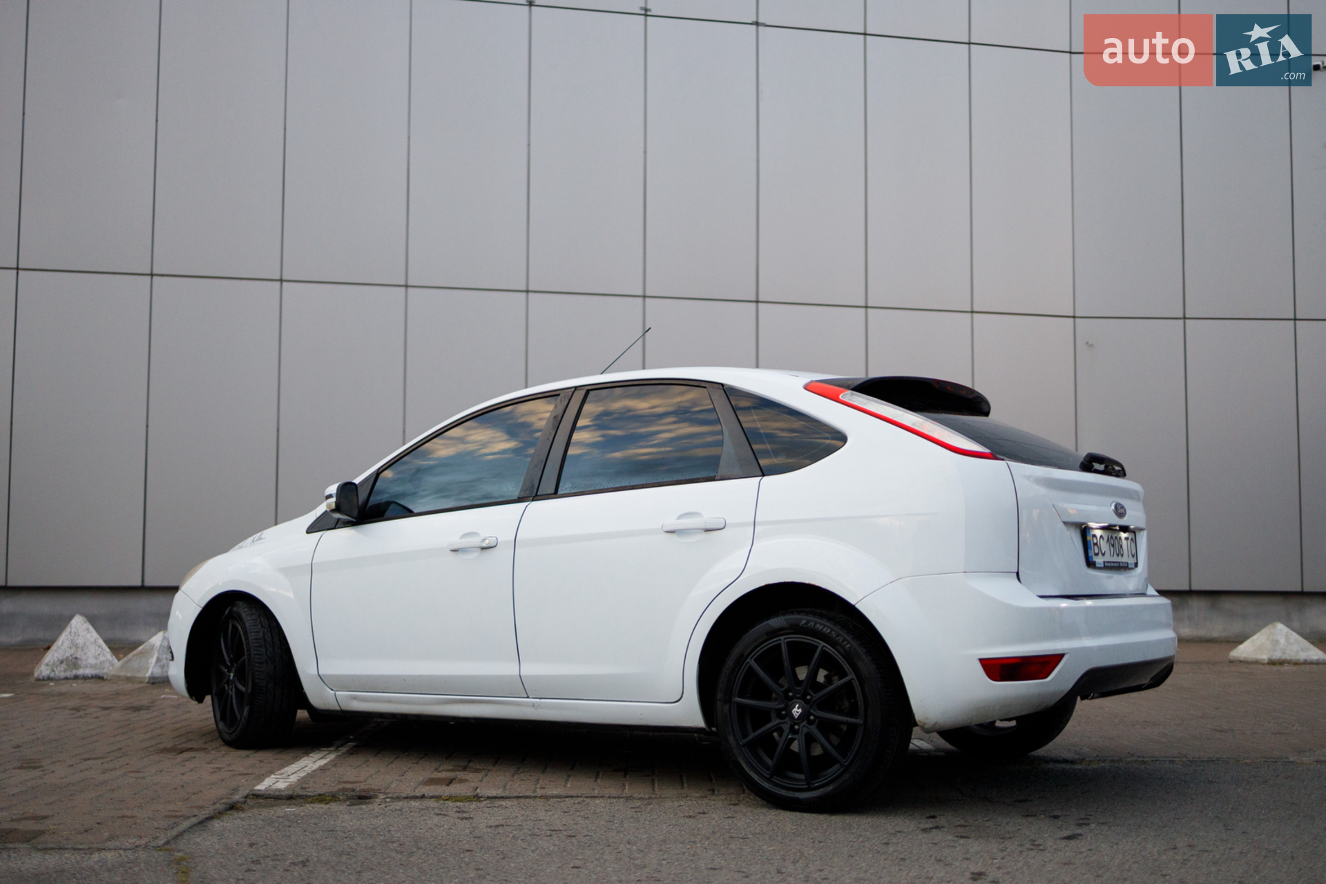 2011 Ford Focus - мініатюра 10