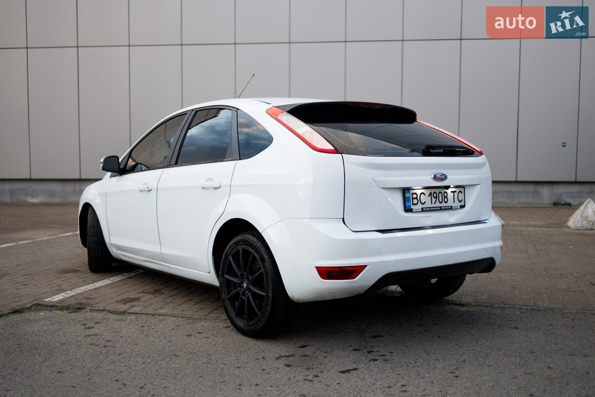 2011 Ford Focus - мініатюра 11