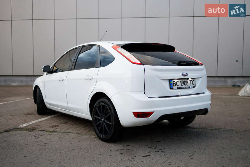 Хэтчбек Ford Focus 2011 в Львове фото 11 Хэтчбек Ford Focus 2011 в Львове
