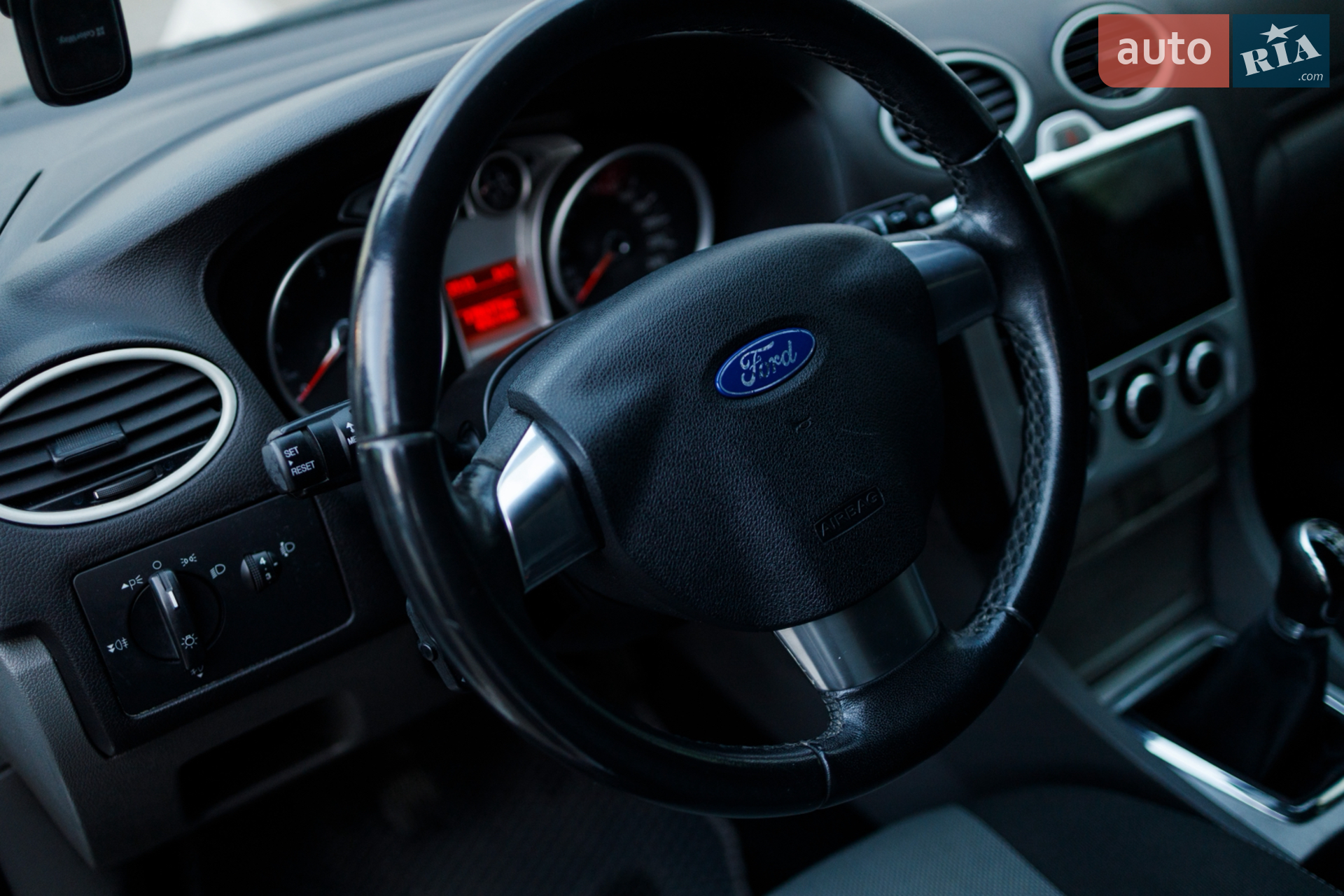 2011 Ford Focus - мініатюра 22