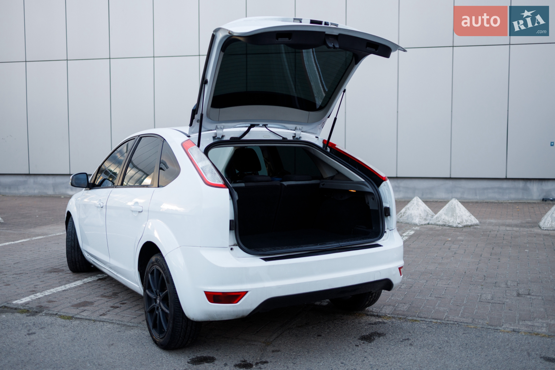 2011 Ford Focus - мініатюра 23