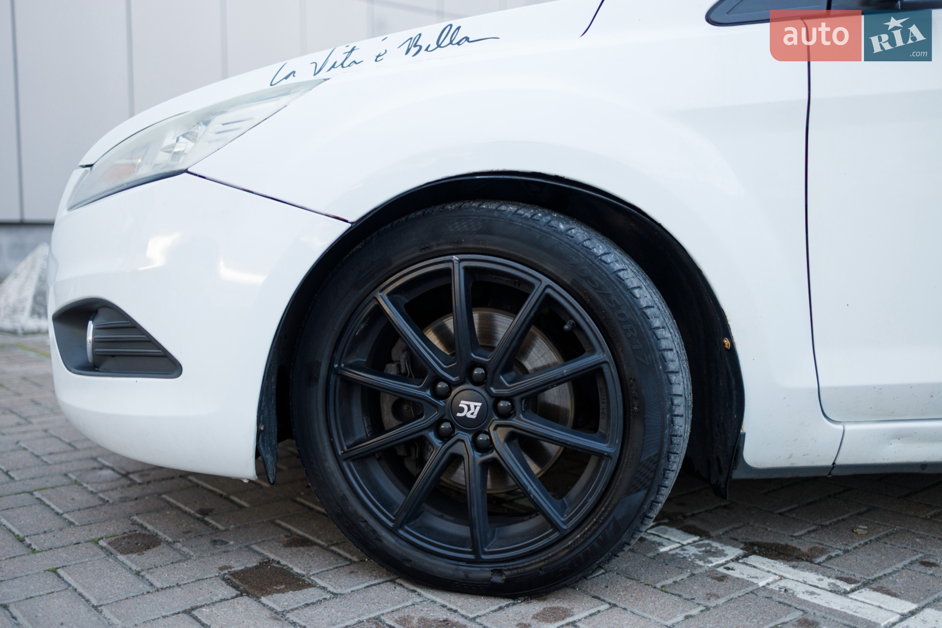 2011 Ford Focus - мініатюра 27